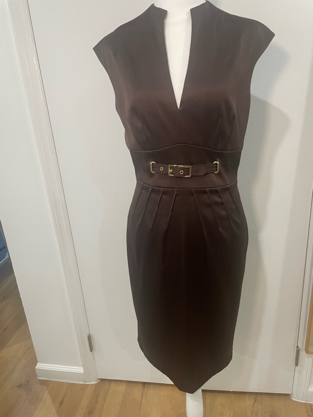 London Times brown belted